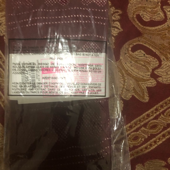 Rubine colored tights - Picture 2 of 2